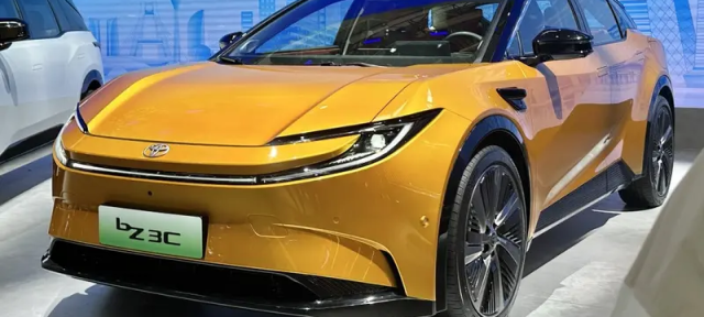 Mobil Listrik 2025 Terbaru, Sekadar Gaya atau Benar-Benar Hemat Energi